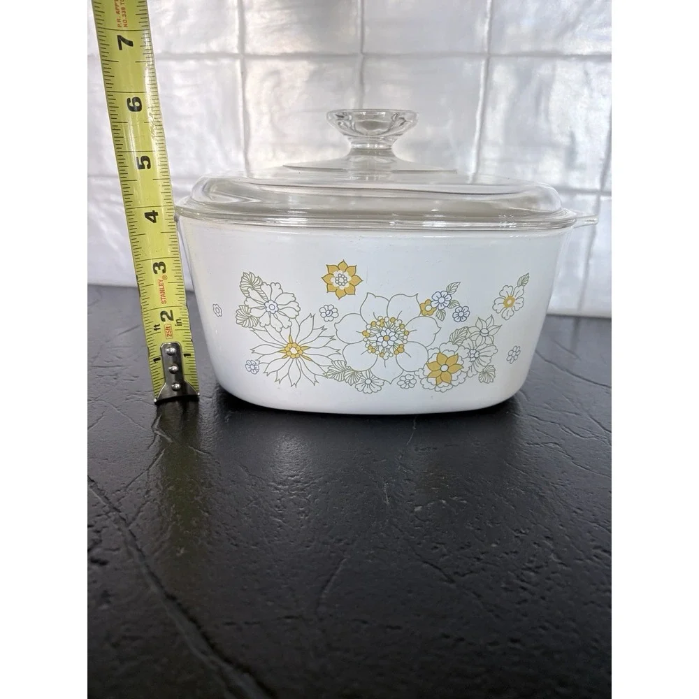 Corning Ware Floral Bouquet 3 Quart (A-3-B) Casserole Dish Glass Lid Vintage 70s